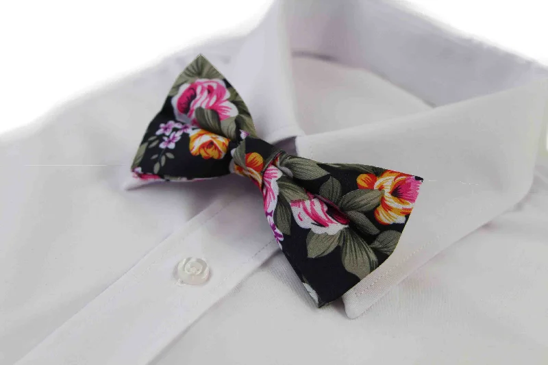 unique silk necktie options for weddings-Mens Black Floral Patterned Bow Tie