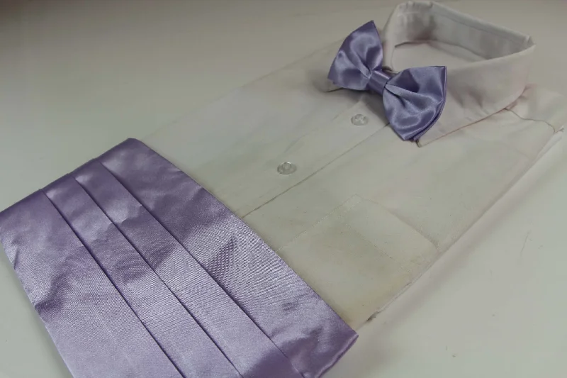 premium silk bow tie designs for weddings-Mens Lavender Cummerbund & Matching Plain Bow Tie Set