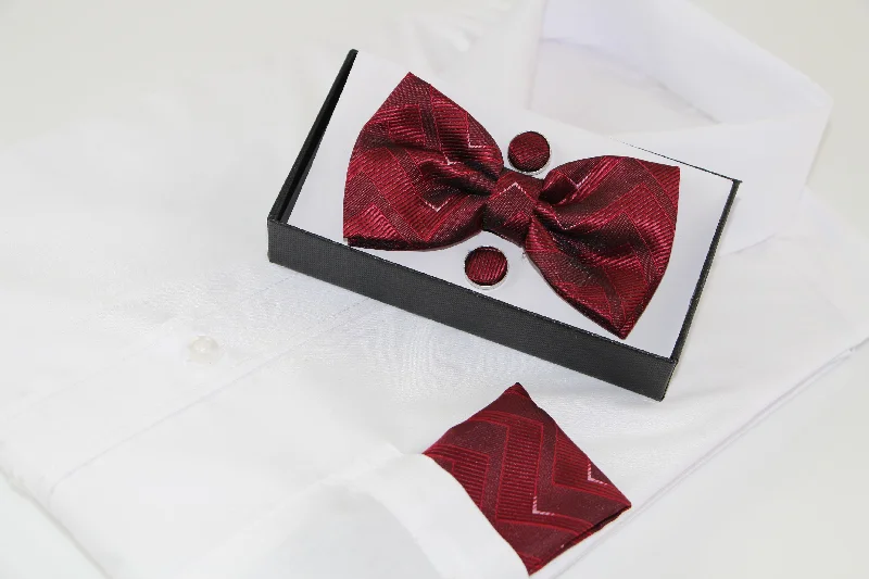 best silk necktie designs for weddings-Mens Maroon Subtle Zig Zag Matching Bow Tie, Pocket Square & Cuff Links Set