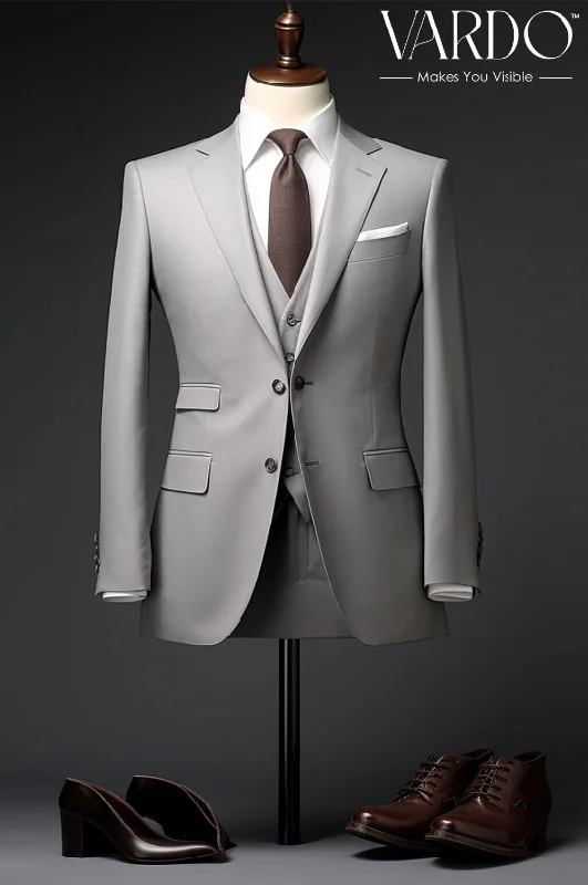 Men's luxury tuxedo for office formal event -Modern Elegance: Men's Light Grey Three-Piece Suit - Tailored Suit - The Rising Sun store, Vardo